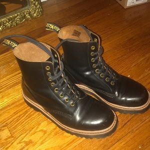 Dr. Martens Pascal II Vintage Smooth